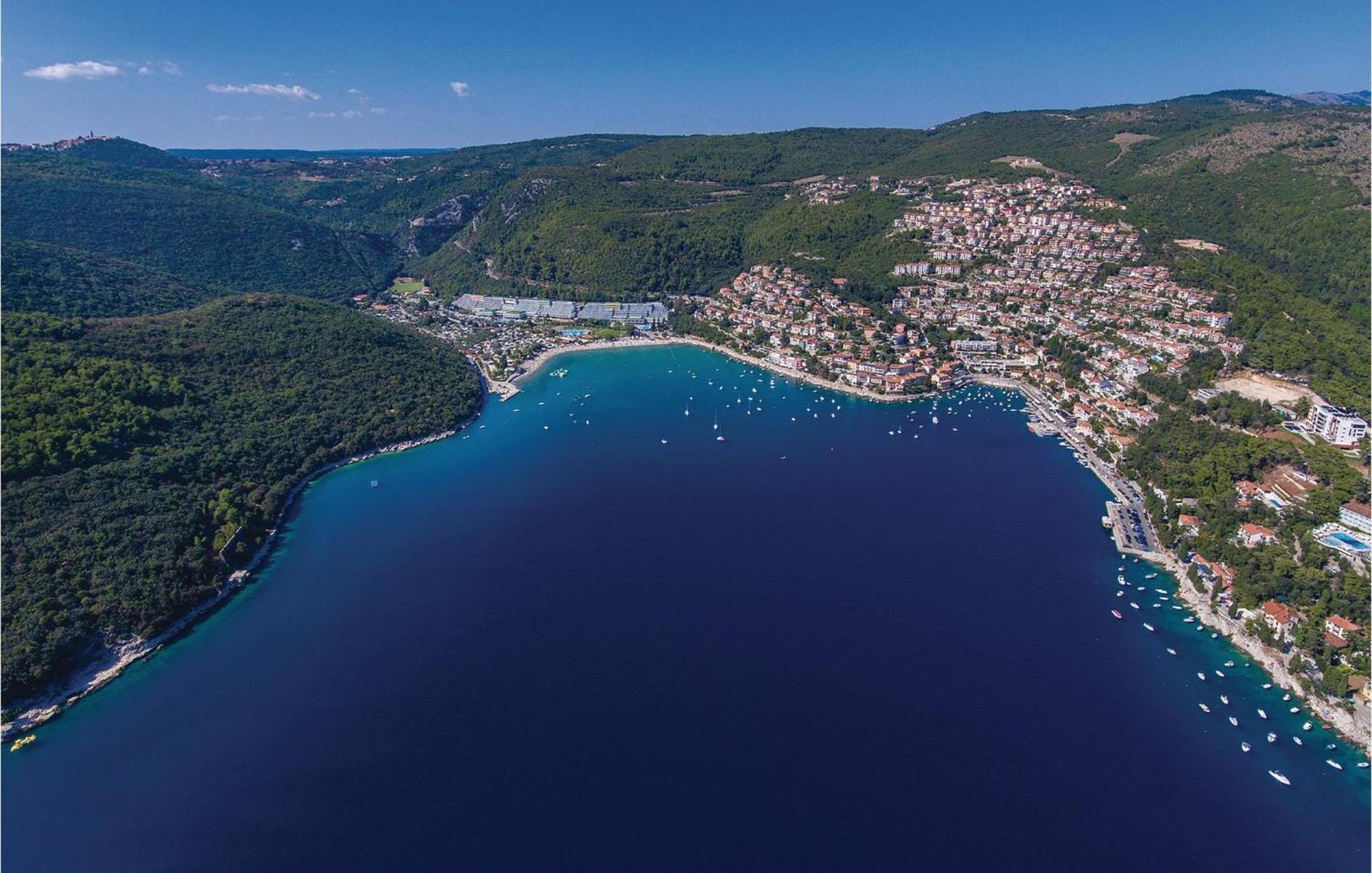 Cozy Apartment In Rabac With Kitchen Exterior photo